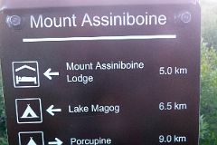 04 Trail Sign At Og Lake On Hike To Mount Assiniboine.jpg